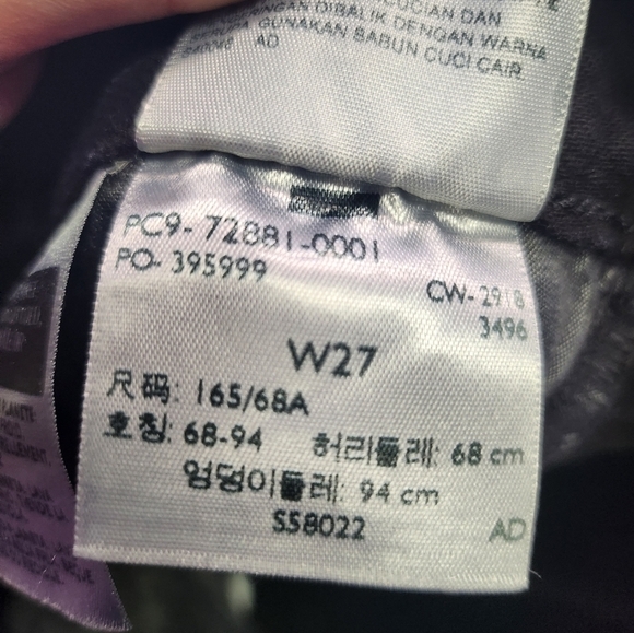 LEVI'S DISTRESSED BUTTON FLY BERMUDA BLACK SHORTS  SIZE 27 - Picture 6 of 9